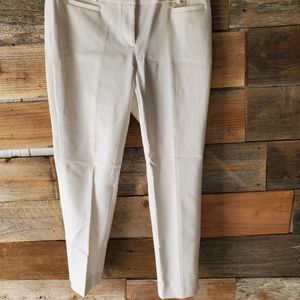 Ann Taylor LOFT Juile White Ankle Pants 👖
